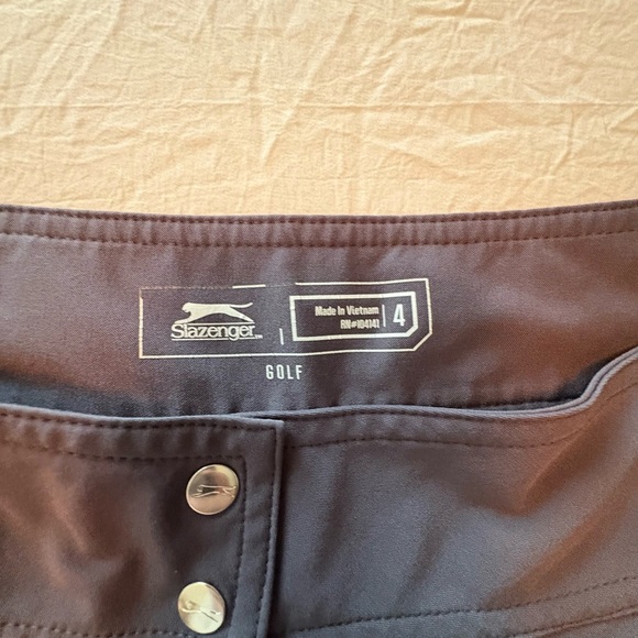 Slazenger Dark Grey Women's Golf Shorts - Picture 3 of 3